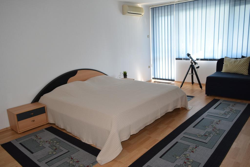 Hotel Eva Ravda
