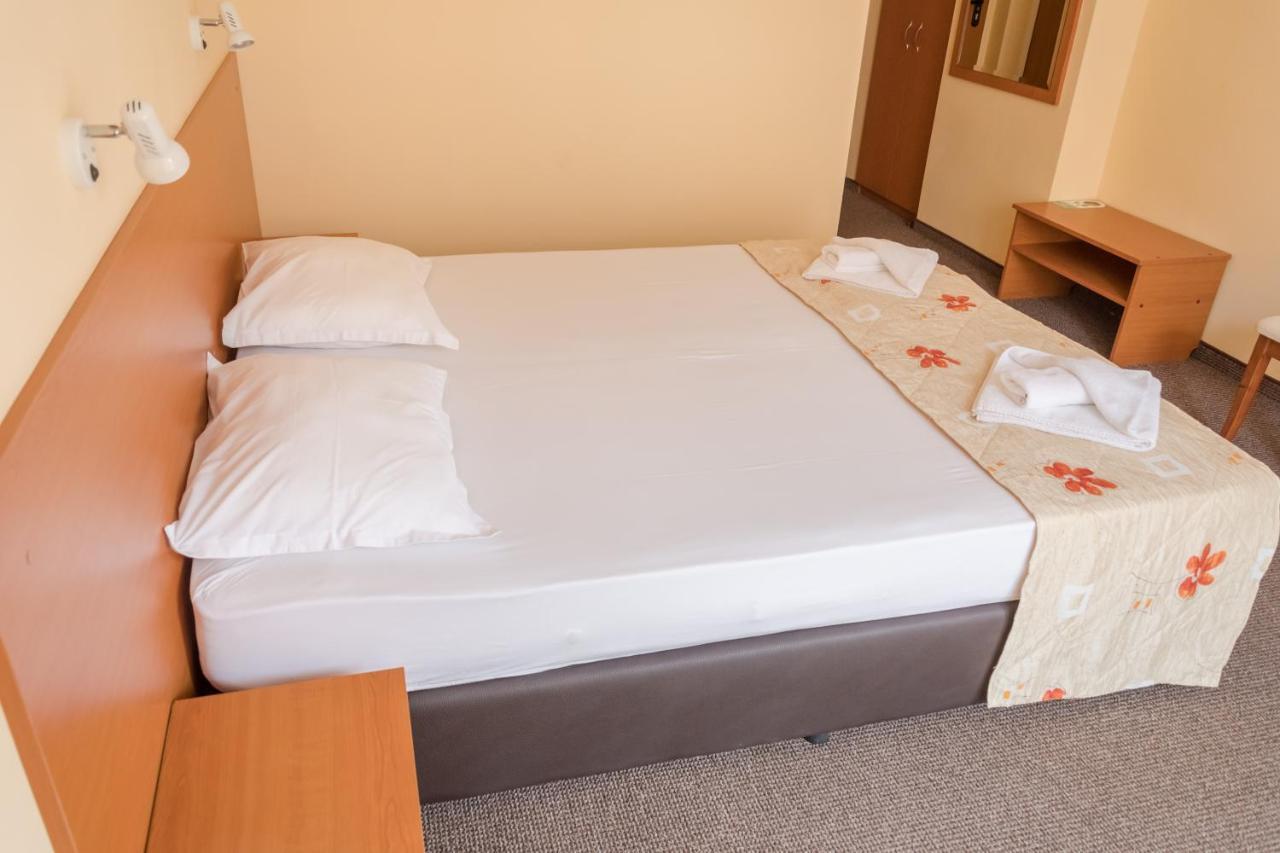 Eva Hotel Ravda